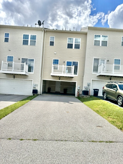 163 Moul Ave – Rear Garage