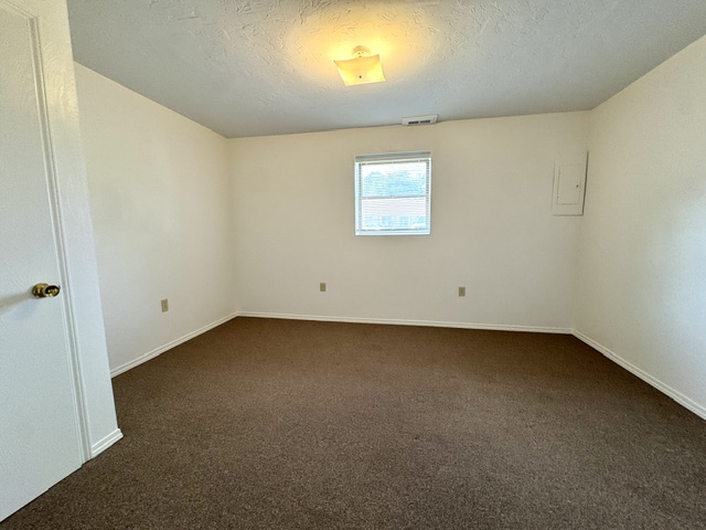 4 Lilac Ct – Bed 2