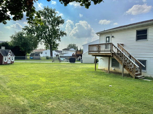 4 Lilac Ct – Yard